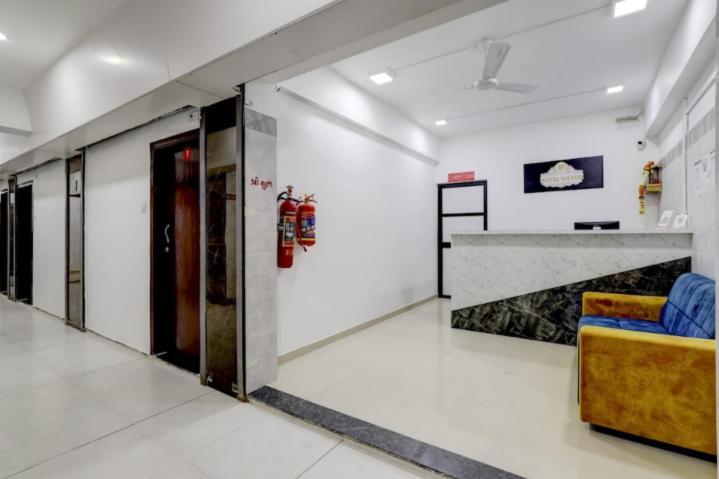 Hotel Nexus Surat Buitenkant foto